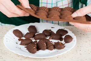Шоколадные конфеты с маршмеллоу своими руками. Приготовление, шаг 11