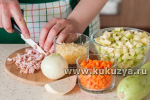 Суп с кабачками и фрикадельками