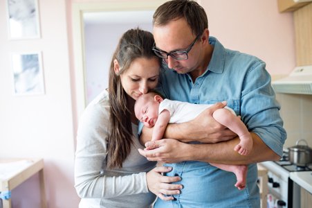 Сколько платит москва за рождение первого ребенка
